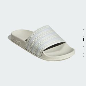 Adidas Womens Adilette W White Slip On Slides Sandals Shoes 6 NWT
